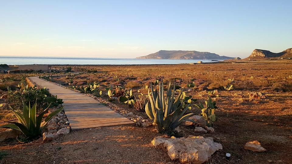 Dimora Cala Del Pozzo Bed & Breakfast Favignana Eksteriør bilde